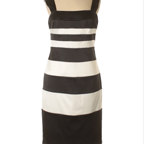 Sangria Dresses & Skirts - Beautiful dress